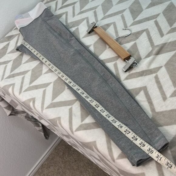 Lululemon Speed Tight II Heathered Slate size 6 Activewear - Picture 11 of 11